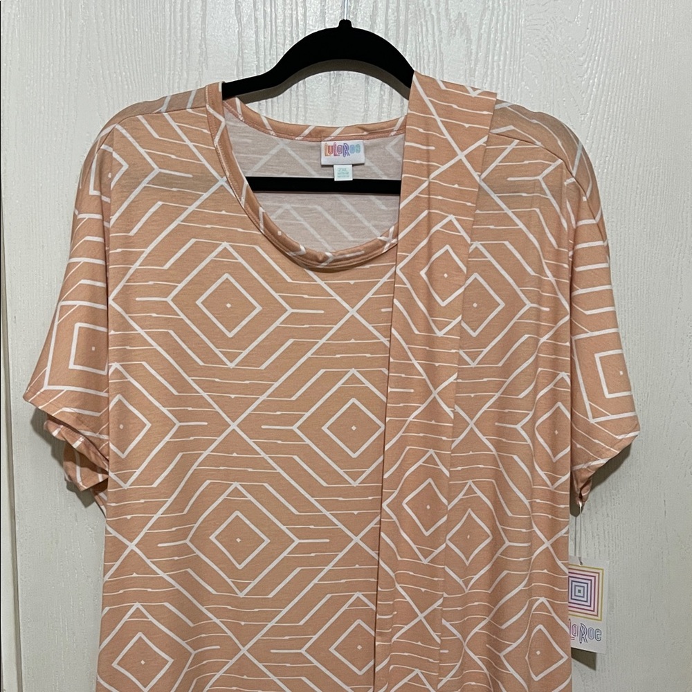 LuLaRoe Geometric Patterned Peach and White Dress with Belt.